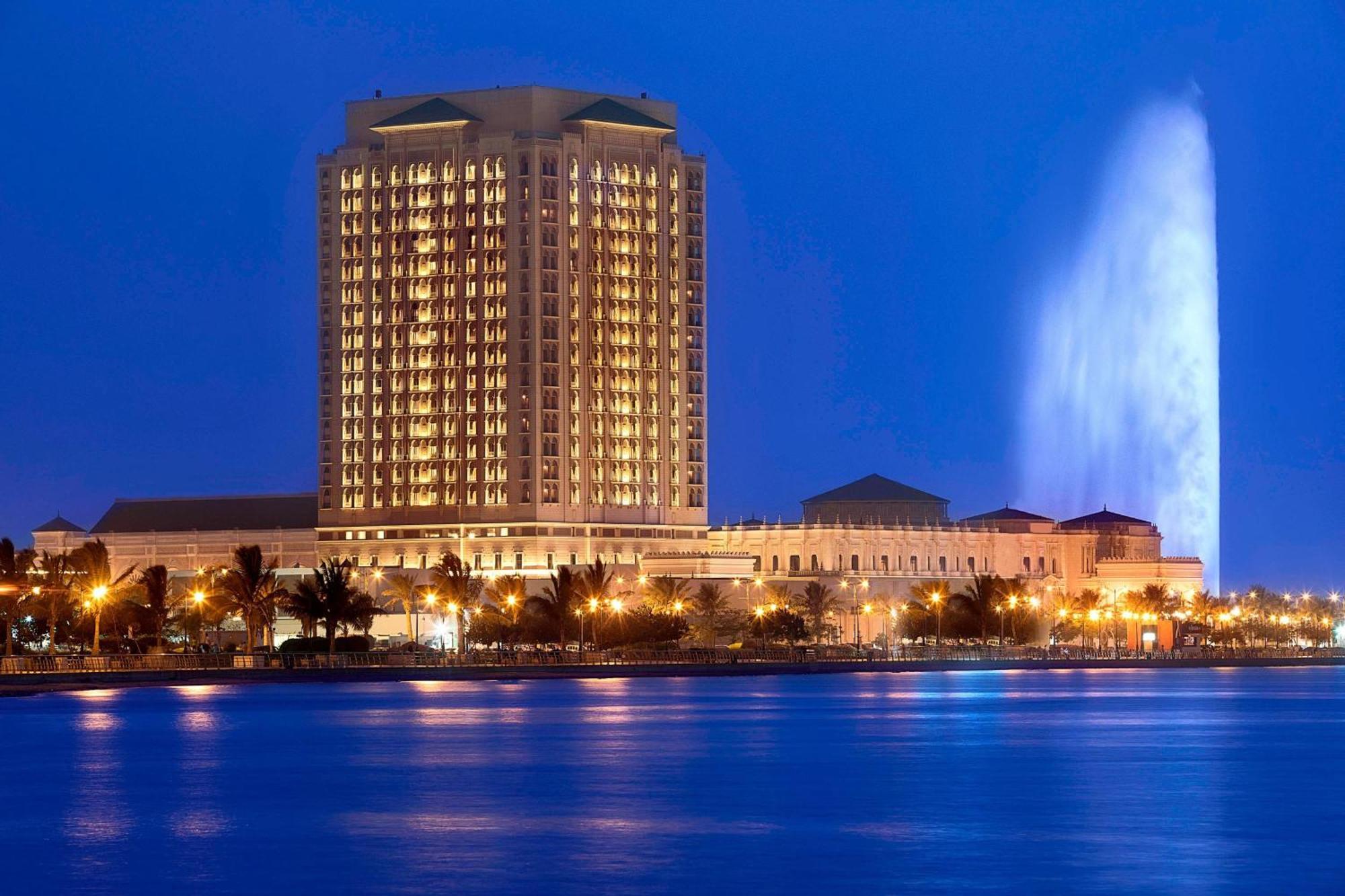 The Ritz-carlton 5*