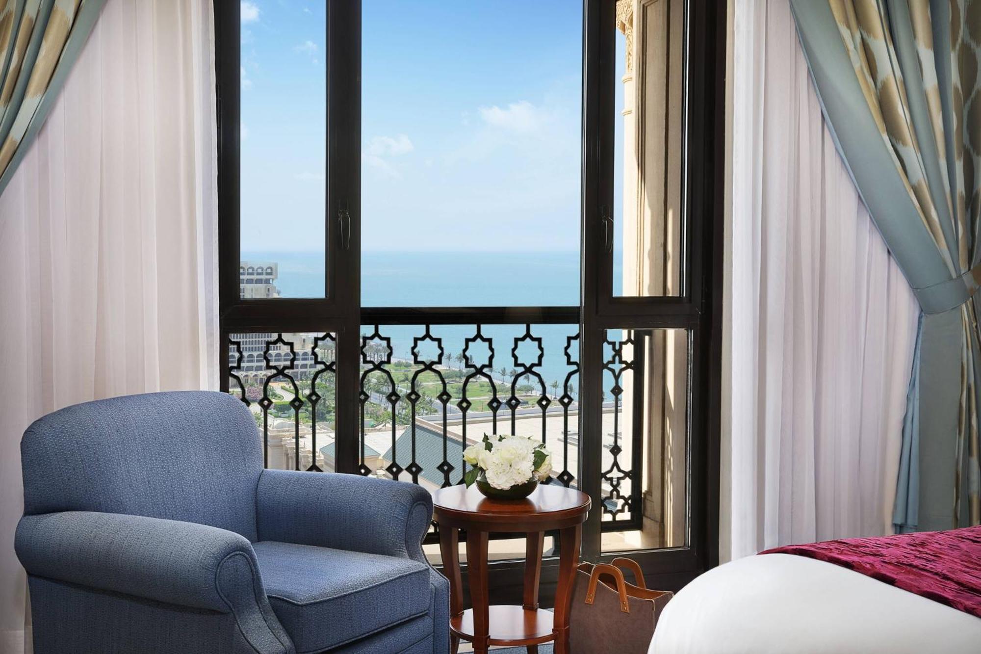The Ritz-carlton 5*