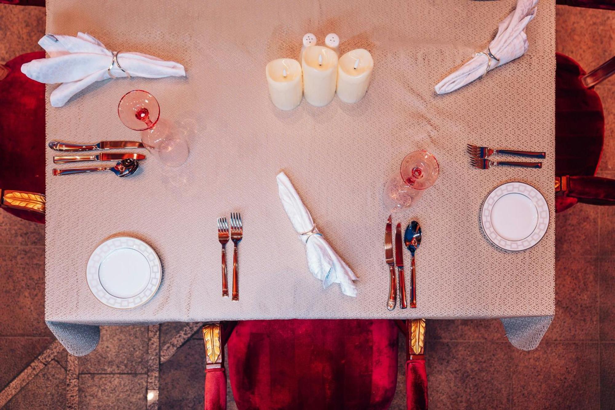 The Ritz-carlton Hotel 5*