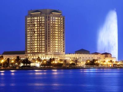 Hotel The Ritz-carlton 5*